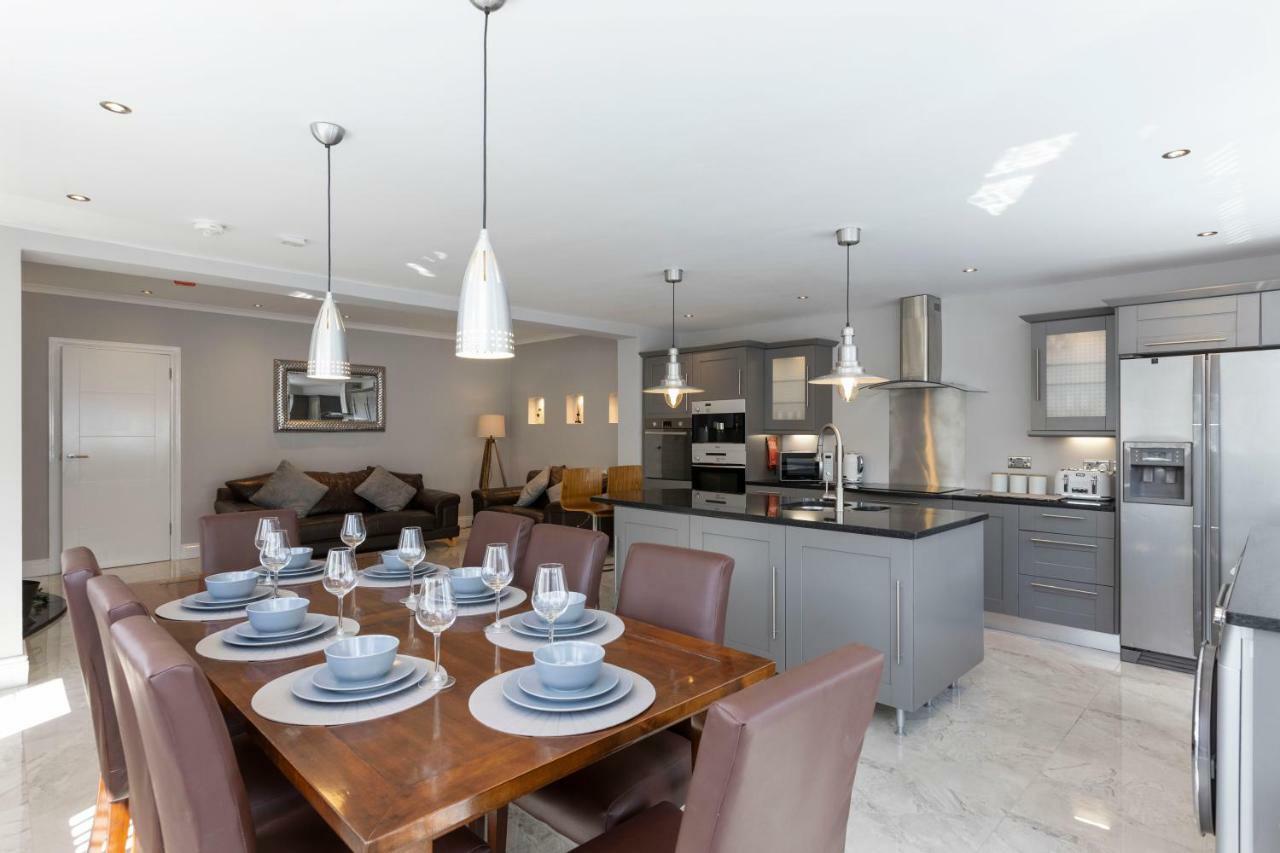 Chestnut House, Beautiful, Spacious & Comfortable Белфаст Экстерьер фото